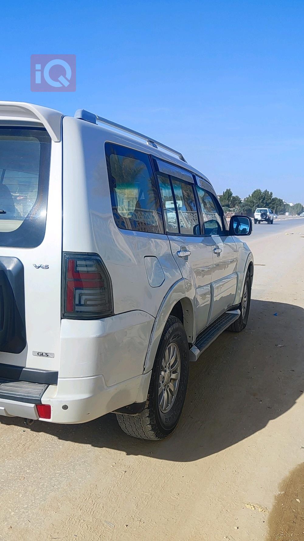 ميتسوبيشي باجيرو